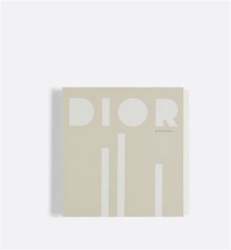 livre dior sarah moon|Book: Dior by Sarah Moon English Version.